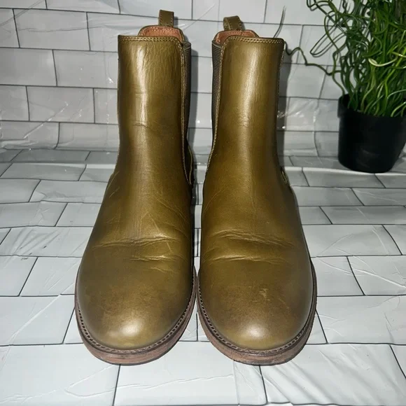 Frye | Shoes | Fry Ankle Boots Size 9 | Poshmark display picture 1